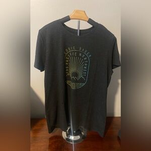 Eddie Bauer Women’s Gray Graphic The Pacific Northwest T-Shirt